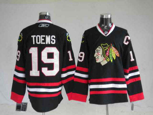 Blackhawks 19 Toews C Patch Black Youth Hockey Jersey